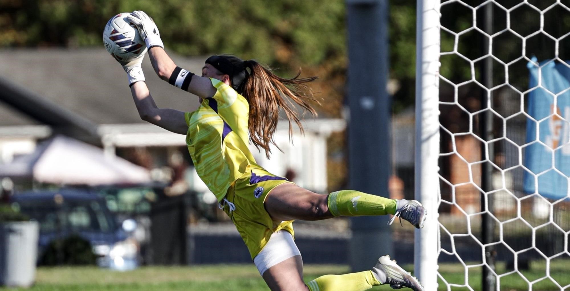 #4 High Point Blanks #5 Gardner-Webb, 3-0 to Advance to Semifinals