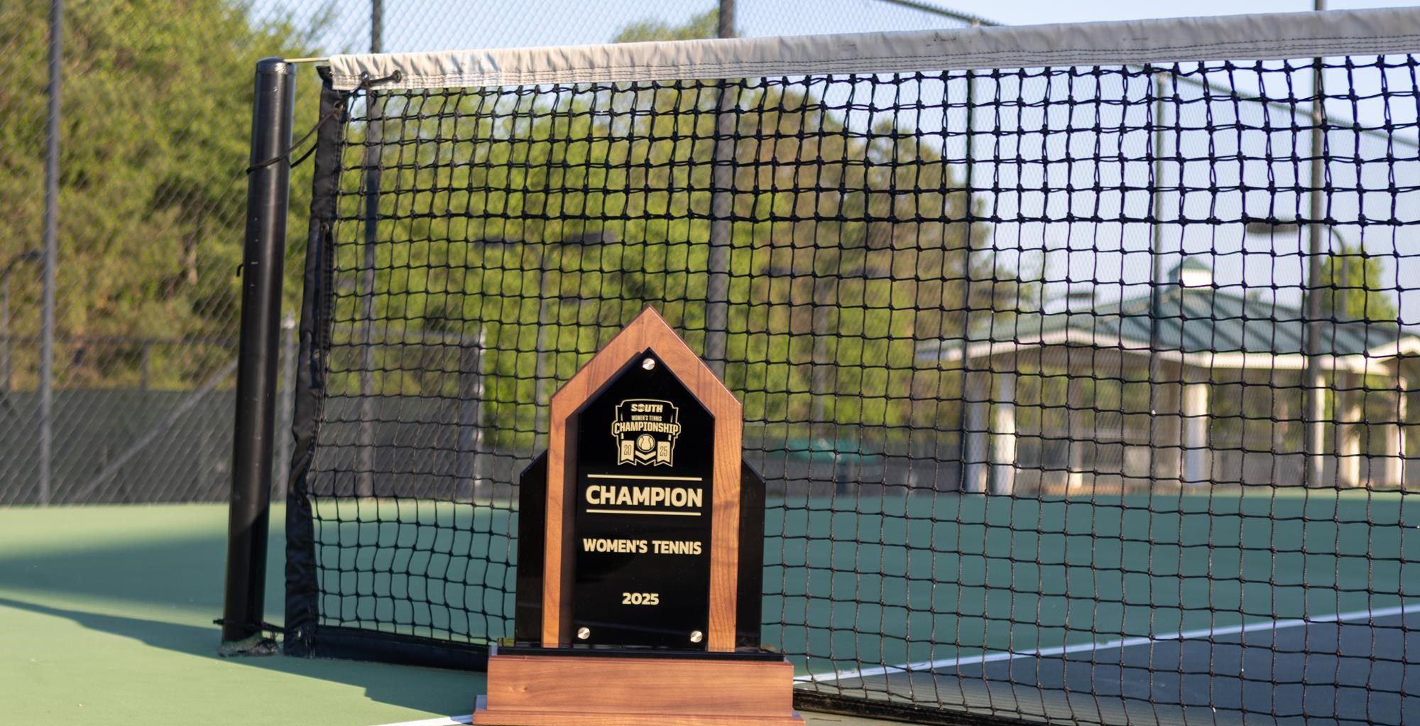 Follow Live - 2025 Women's Tennis Championship Final