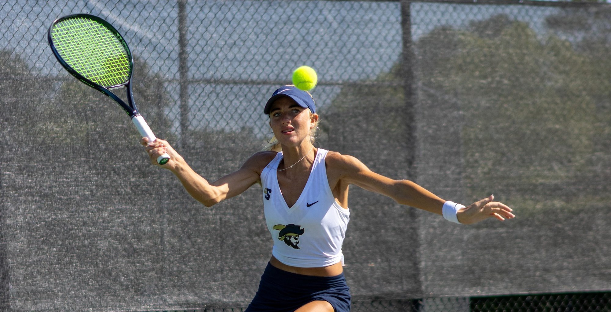 #1 Charleston Southern Reaches Championship Final with 4-0 Win over #4 Presbyterian