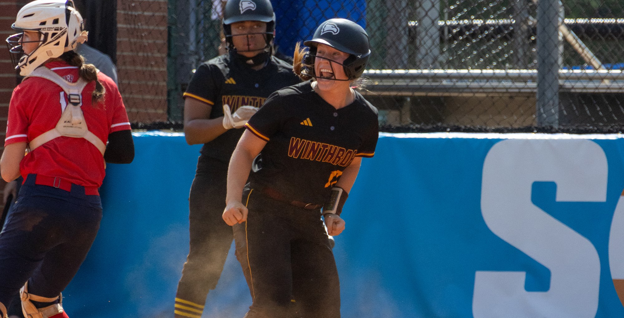 #4 Winthrop Tops #1 Radford in 11 Innings, 7-4