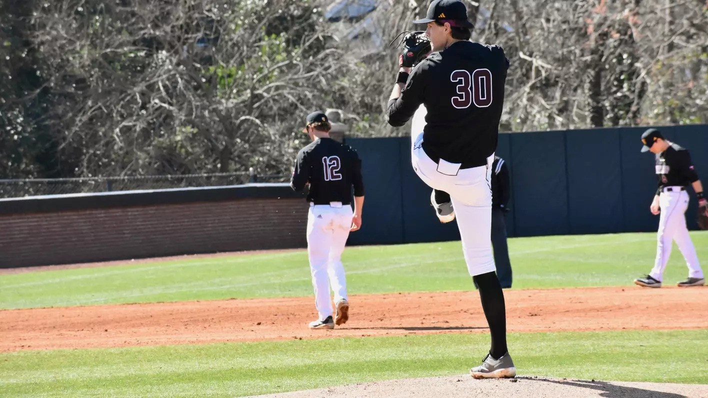 Winthrop's Connor Harris Named Finalist for NCBWA Tony Gwynn Trophy